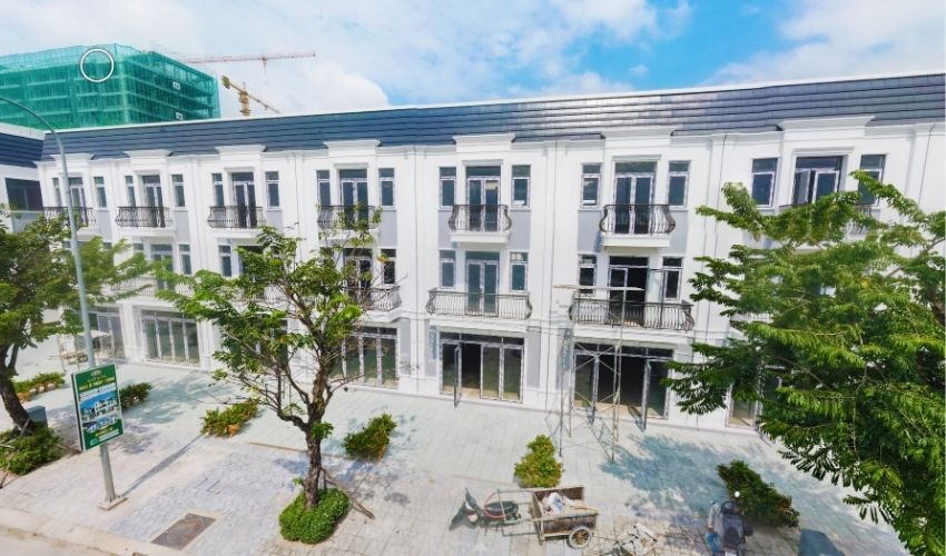 Các dãy liền kề trong khu đô thị HUD Chánh Mỹ đã hoàn thiện